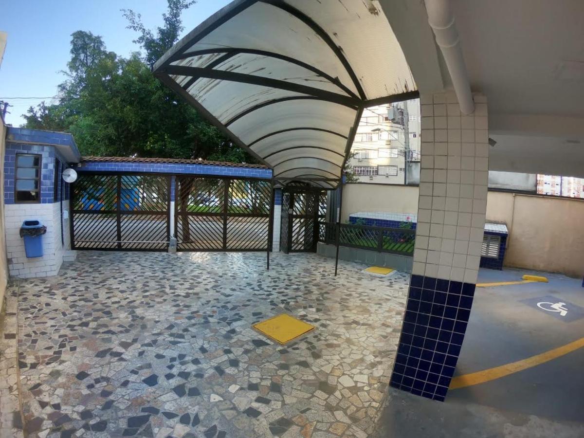 Sala Living Em Predio Familiar Na Av Da Praia Сантос Екстериор снимка